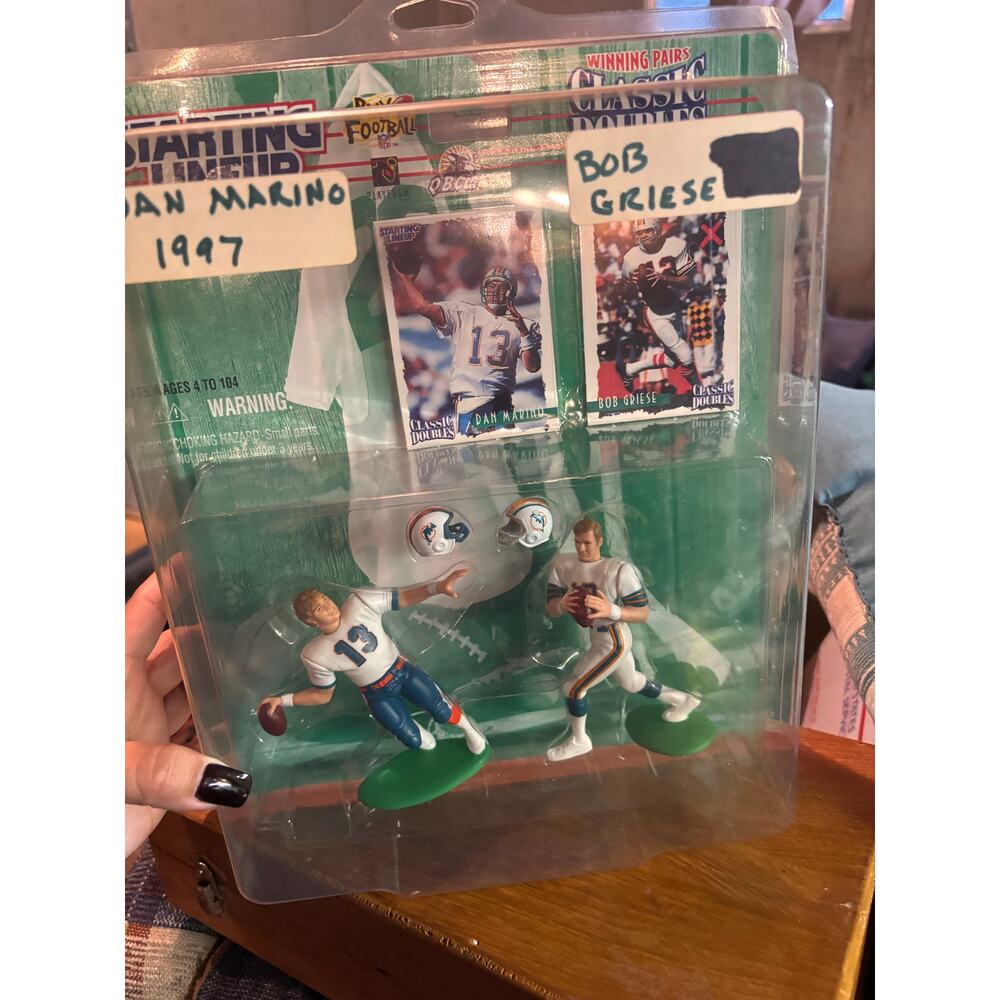 1997 Kenner Starting Lineup Classic figure set with Dan Marino & Bob Griese.